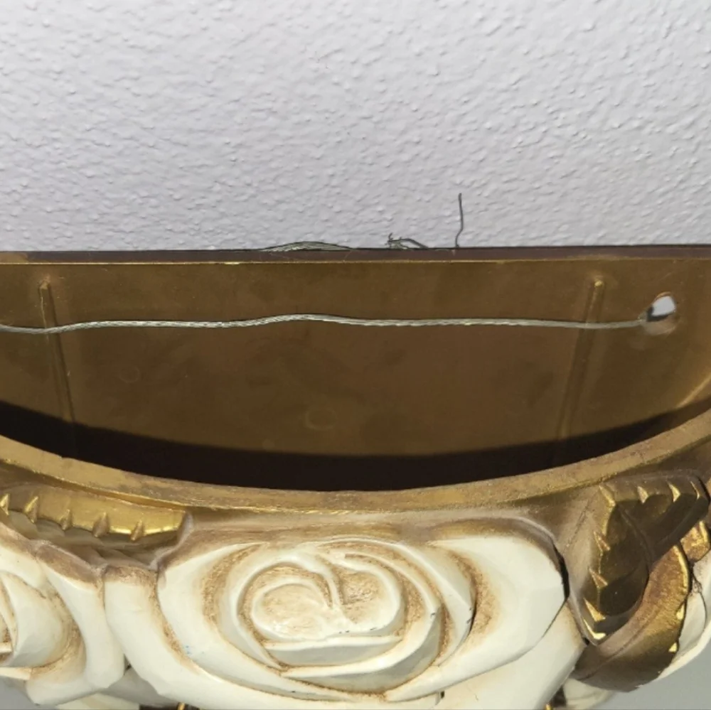 70s Capode Wall Pocket Gold Leaves  Embossed Flowers Firm$ - Picture 10 of 10